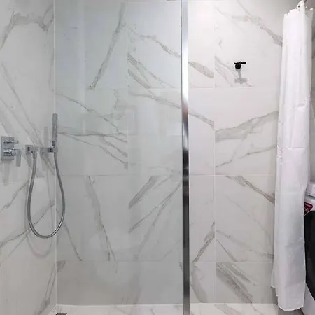 Διαμέρισμα Modern In The Heart Of *