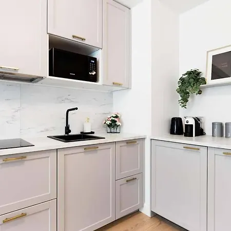 Modern In The Heart Of * Reval