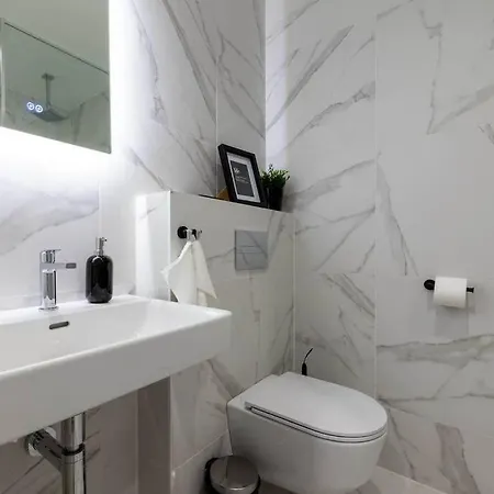 Appartement Modern In The Heart Of *