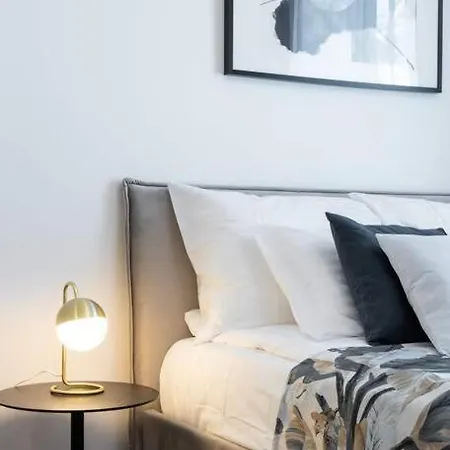 Modern In The Heart Of Lejlighed